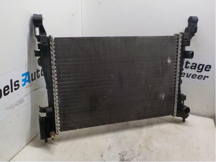 Radiator from a Opel Corsa D 1.2 16V 2006