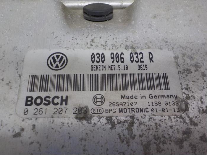 Ordinateur gestion moteur d'un Volkswagen Lupo (6X1) 1.4 60 2001