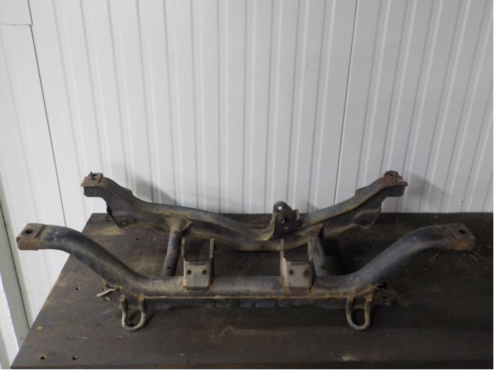 Used Subframe Landrover Freelander Hard Top 1.8 16V Price € 100,00 Margin scheme offered by Boels Autodemontage