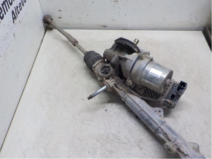 Power steering box from a Peugeot 207 SW (WE/WU) 1.6 HDi 16V 2008
