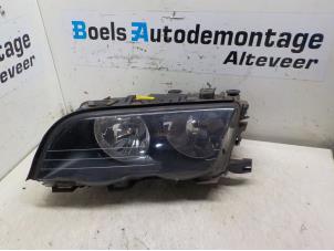 Używane Reflektor lewy BMW 3 serie (E46/4) 316i 16V Cena € 35,00 Procedura marży oferowane przez Boels Autodemontage