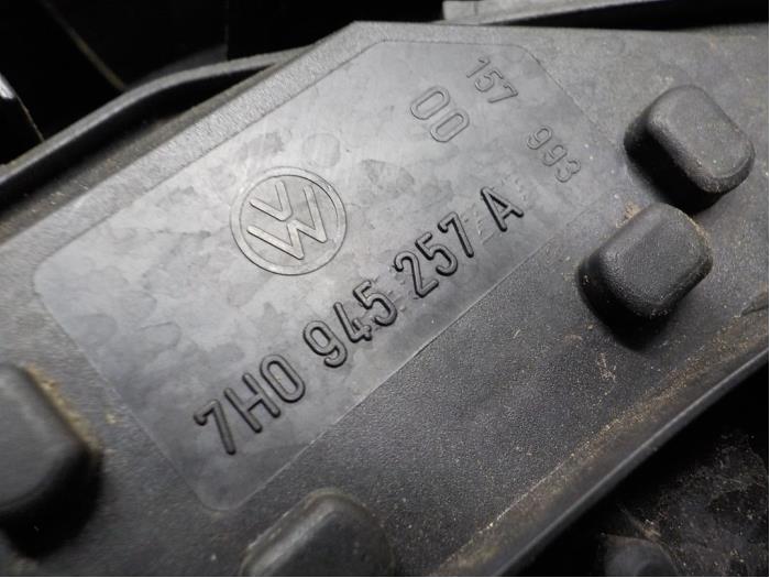 Rücklicht links van een Volkswagen Transporter T5
