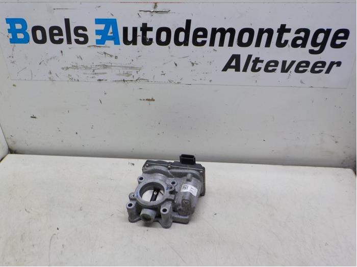 Gebrauchte Drosselklappengehäuse Renault Clio IV (5R) 0.9 Energy TCE 90 12V Preis € 50,00 Margenregelung angeboten von Boels Autodemontage