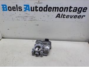 Used Throttle body Renault Clio IV (5R) 0.9 Energy TCE 90 12V Price € 50,00 Margin scheme offered by Boels Autodemontage