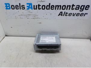 Used CD player Volvo V50 (MW) 2.0 D 16V Price on request offered by Boels Autodemontage