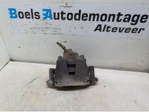 Used Front brake calliper, right Volvo V50 (MW) 2.0 D 16V Price on request offered by Boels Autodemontage