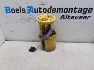 Used Electric fuel pump Volkswagen Transporter T5 1.9 TDi Price on request offered by Boels Autodemontage