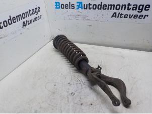 Used Front shock absorber rod, left Honda Civic (EG) 1.3 DX 16V Price € 35,00 Margin scheme offered by Boels Autodemontage
