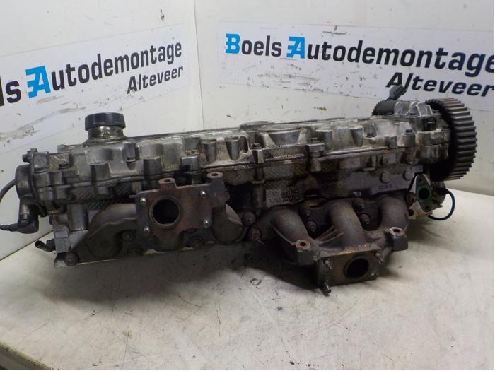 Cylinder head from a Volvo S80 (TR/TS) 2.8 T6 24V 2001