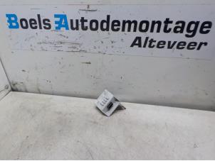 Used Alarm module BMW 3 serie (E46/4) 320d 16V Price € 10,00 Margin scheme offered by Boels Autodemontage
