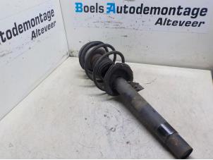 Used Front shock absorber rod, left BMW 3 serie (E46/4) 320d 16V Price € 35,00 Margin scheme offered by Boels Autodemontage