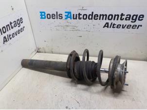Used Front shock absorber rod, right BMW 3 serie (E46/4) 320d 16V Price € 40,00 Margin scheme offered by Boels Autodemontage
