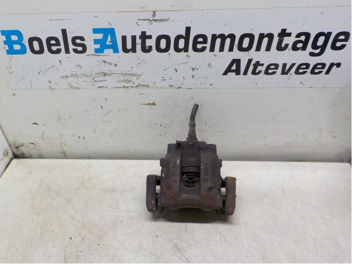Gebrauchte Bremszange links hinten BMW 7 serie (E38) 728iA,iA Executive 24V Preis € 40,00 Margenregelung angeboten von Boels Autodemontage