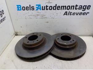 Used Front brake disc BMW 7 serie (E38) 728iA,iA Executive 24V Price € 40,00 Margin scheme offered by Boels Autodemontage