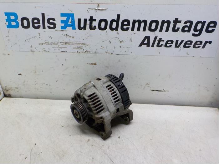 Used Dynamo Renault Twingo (C06) 1.2 Price € 25,00 Margin scheme offered by Boels Autodemontage