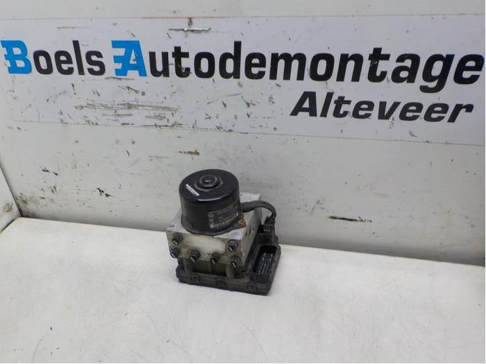 Gebrauchte ABS Pumpe Seat Arosa (6H1) Preis € 35,00 Margenregelung angeboten von Boels Autodemontage