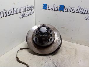 Used Front wheel hub Ssang Yong Rexton 2.7 Xdi RX/RJ 270 16V Price on request offered by Boels Autodemontage