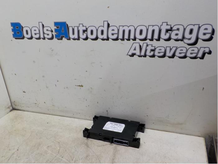 Begagnade Telefonmodul Volvo V70 (BW) 2.4 D 20V Pris € 75,00 Marginaltabell erbjuds av Boels Autodemontage