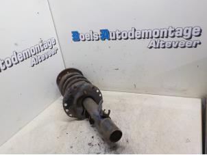 Used Front shock absorber rod, right Volvo V70 (BW) 2.4 D 20V Price on request offered by Boels Autodemontage