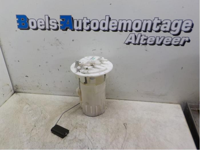 Gebrauchte Kraftstoffpumpe Elektrisch Peugeot 208 I (CA/CC/CK/CL) 1.4 HDi Preis € 50,00 Margenregelung angeboten von Boels Autodemontage