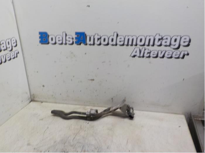 Begagnade Bränsletryckssensor Volkswagen Amarok 2.0 TDI 16V 4Motion Pris € 35,00 Marginaltabell erbjuds av Boels Autodemontage