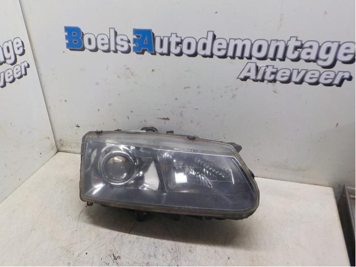 Headlight, right Renault Avantime 3.0 V6 24V - 6025406466