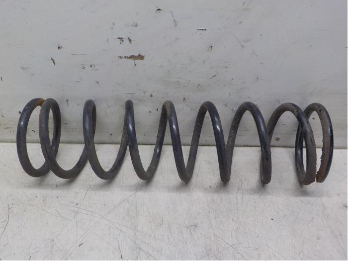 Rear coil spring from a Daihatsu Cuore (L251/271/276) 1.0 12V DVVT 2007