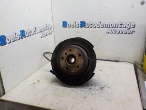 Usados Buje de rueda detrás BMW 5 serie (E39) 525i 24V Precio € 35,00 Norma de margen ofrecido por Boels Autodemontage