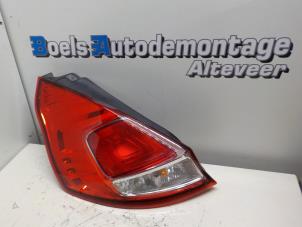 Usagé Feu arrière gauche Ford Fiesta 6 (JA8) 1.25 16V Prix € 35,00 Règlement à la marge proposé par Boels Autodemontage