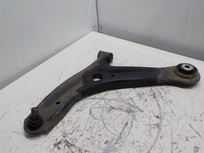 Front wishbone, left from a Ford Fiesta 6 (JA8) 1.25 16V 2013
