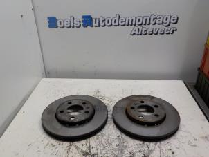 Used Front brake disc Volkswagen Polo IV (9N1/2/3) Price on request offered by Boels Autodemontage