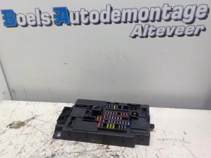 Używane Skrzynka bezpieczników Mini Mini (R56) 1.4 16V One Cena € 35,00 Procedura marży oferowane przez Boels Autodemontage