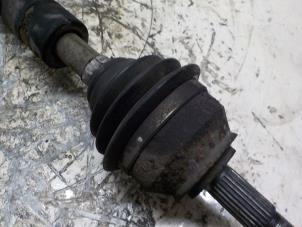 Used Front drive shaft, left Alfa Romeo 147 (937) Price € 35,00 Margin scheme offered by Boels Autodemontage