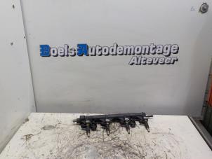 Used Fuel injector nozzle Peugeot 207/207+ (WA/WC/WM) 1.6 16V VTi Price € 45,00 Margin scheme offered by Boels Autodemontage