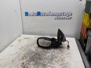 Used Wing mirror, left Peugeot 206 (2A/C/H/J/S) 1.4 XR,XS,XT,Gentry Price € 35,00 Margin scheme offered by Boels Autodemontage