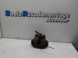Used Rear brake calliper, right BMW 3 serie Compact (E46/5) 316ti 16V Price € 40,00 Margin scheme offered by Boels Autodemontage
