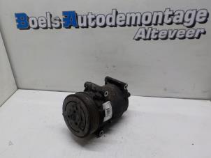 Used Air conditioning pump Renault Grand Scénic II (JM) 1.9 dCi 100 Price € 75,00 Margin scheme offered by Boels Autodemontage