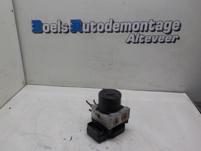 Usagé Bloc ABS Chevrolet Aveo (256) 1.4 16V Prix € 75,00 Règlement à la marge proposé par Boels Autodemontage