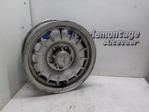Used Wheel Mercedes 190 D (W201) 2.0 D Price € 150,00 Margin scheme offered by Boels Autodemontage