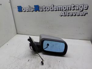 Used Wing mirror, right BMW 3 serie Touring (E46/3) 328i 24V Price € 40,00 Margin scheme offered by Boels Autodemontage