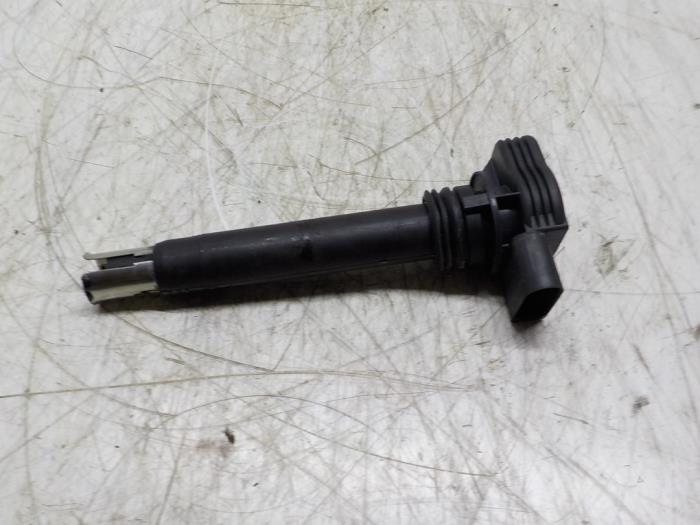 Ignition coil from a Volkswagen Golf VI (5K1) 2.0 GTI 16V 2009