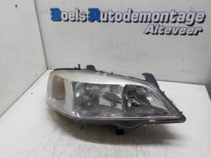 Used Headlight, right Opel Astra G (F08/48) 1.6 16V Price € 20,00 Margin scheme offered by Boels Autodemontage