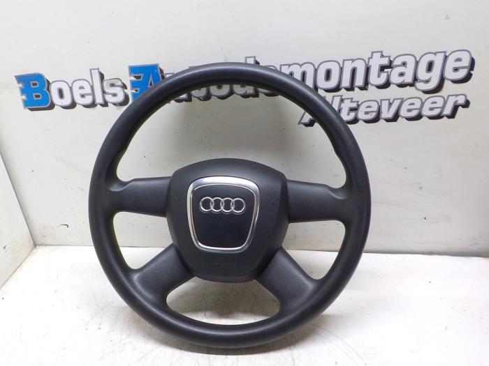 Steering wheel from a Audi A3 (8P1) 1.4 TFSI 16V 2009