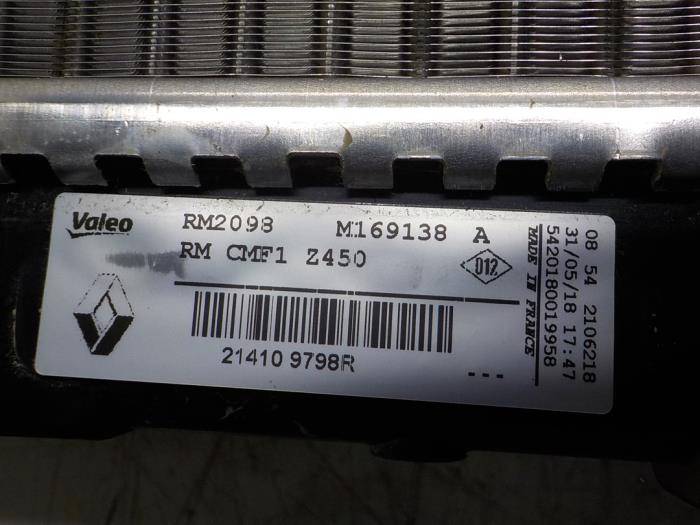 Radiator from a Renault Megane IV Estate (RFBK) 1.2 Energy TCE 100 2018