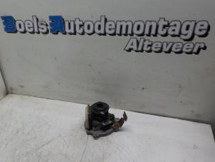 Używane Czujnik skretu kierownicy Opel Agila Mk.II (B) Cena € 35,00 Procedura marży oferowane przez Boels Autodemontage