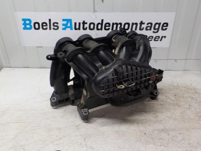Begagnade Insugsrör Ford EcoSport (JK8) 1.5 Ti-VCT 16V Pris € 75,00 Marginaltabell erbjuds av Boels Autodemontage
