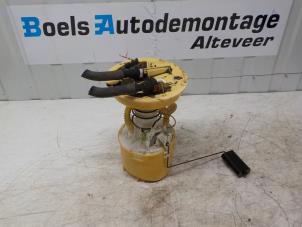 Usados Bomba eléctrica de combustible Volvo V50 (MW) 2.0 D 16V Precio de solicitud ofrecido por Boels Autodemontage