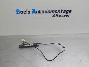 Usados Amplificador de antena Volkswagen Golf V (1K1) 1.4 TSI 140 16V Precio € 30,00 Norma de margen ofrecido por Boels Autodemontage