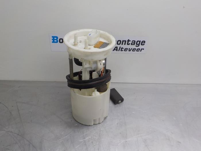 Usagé Pompe à carburant Volkswagen Fox (5Z) 1.2 Prix € 40,00 Règlement à la marge proposé par Boels Autodemontage