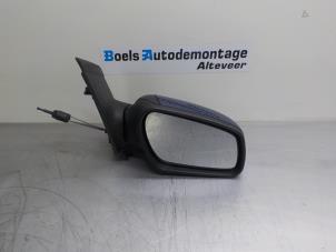 Used Wing mirror, right Ford Focus 2 Wagon 1.6 16V Price € 25,00 Margin scheme offered by Boels Autodemontage